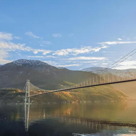 2 Bedroom Cozy In Vallavik