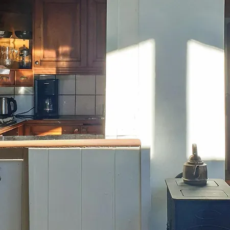 Beautiful In Vallavik With Kitchen Holiday home