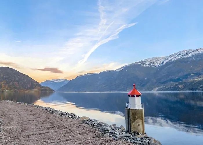 2 Bedroom Cozy In Vallavik